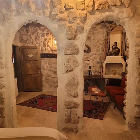 La Dias Cave Cappadocıa *