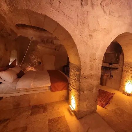 La Dias Cave Cappadocıa Nar